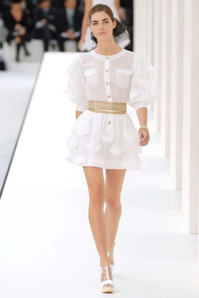 Look 27
